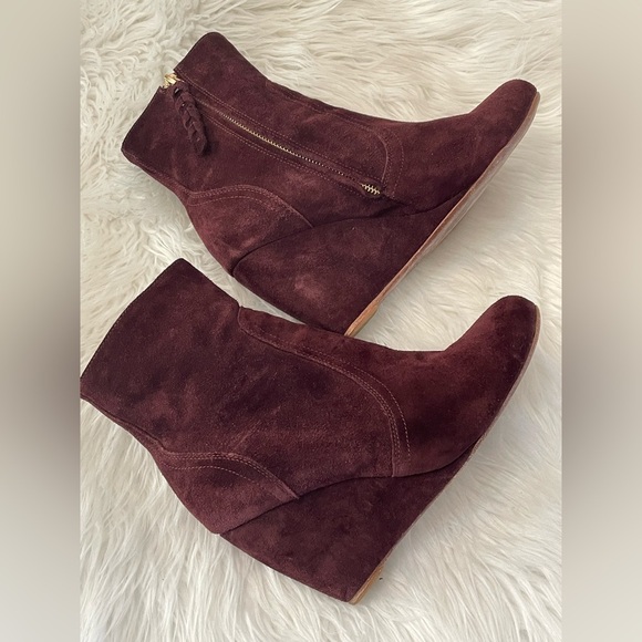 Joie - Oakley - Wedge Heel Bootie size 10 - Picture 6 of 11